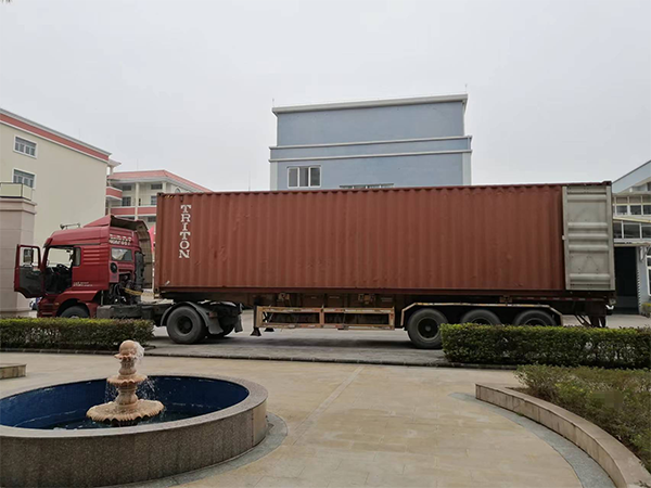 Zhenyu Plastic Zipper Machines Loaded 40HQ To Pakistan