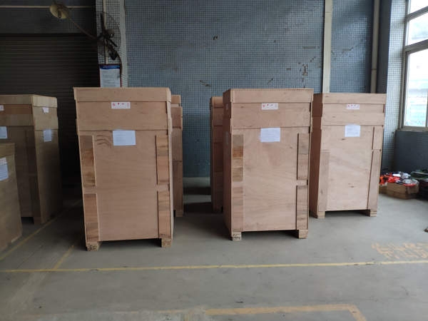 Máquinas de cremallera automática de Zhenyu enviadas a España